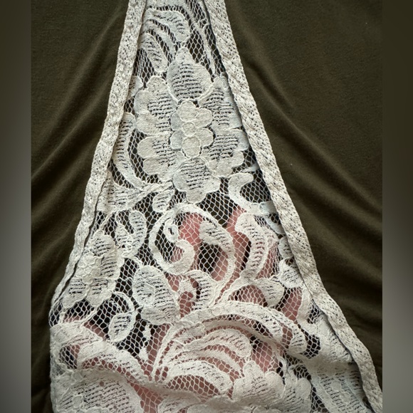 Women’s me & u top - Picture 7 of 7